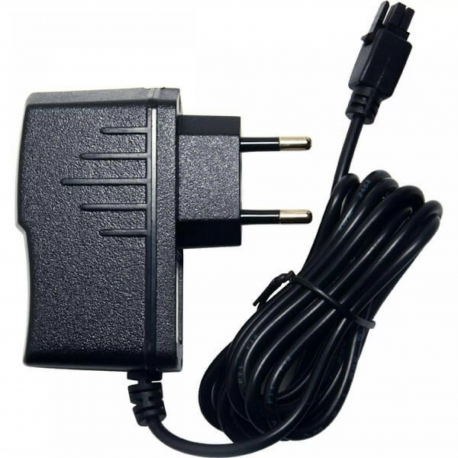 Teltonika 230V 4-pin nätadapter